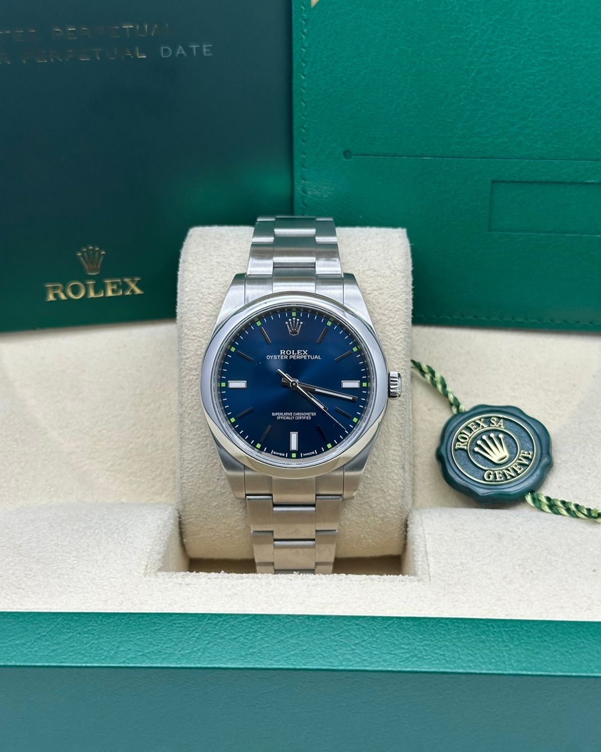 Rolex 114300