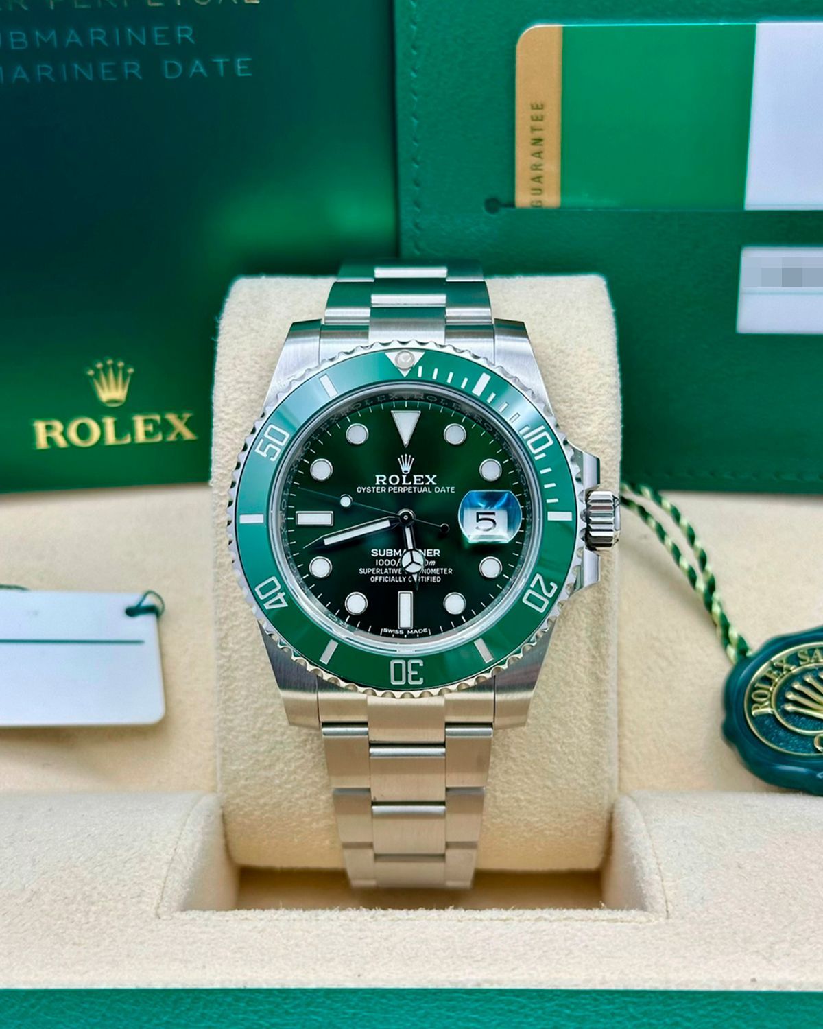 Rolex 116610LV