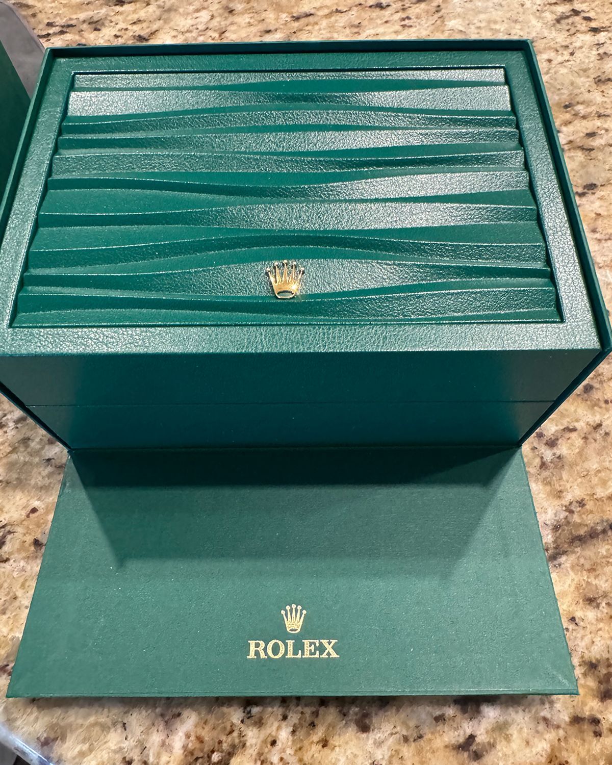 Rolex 124200