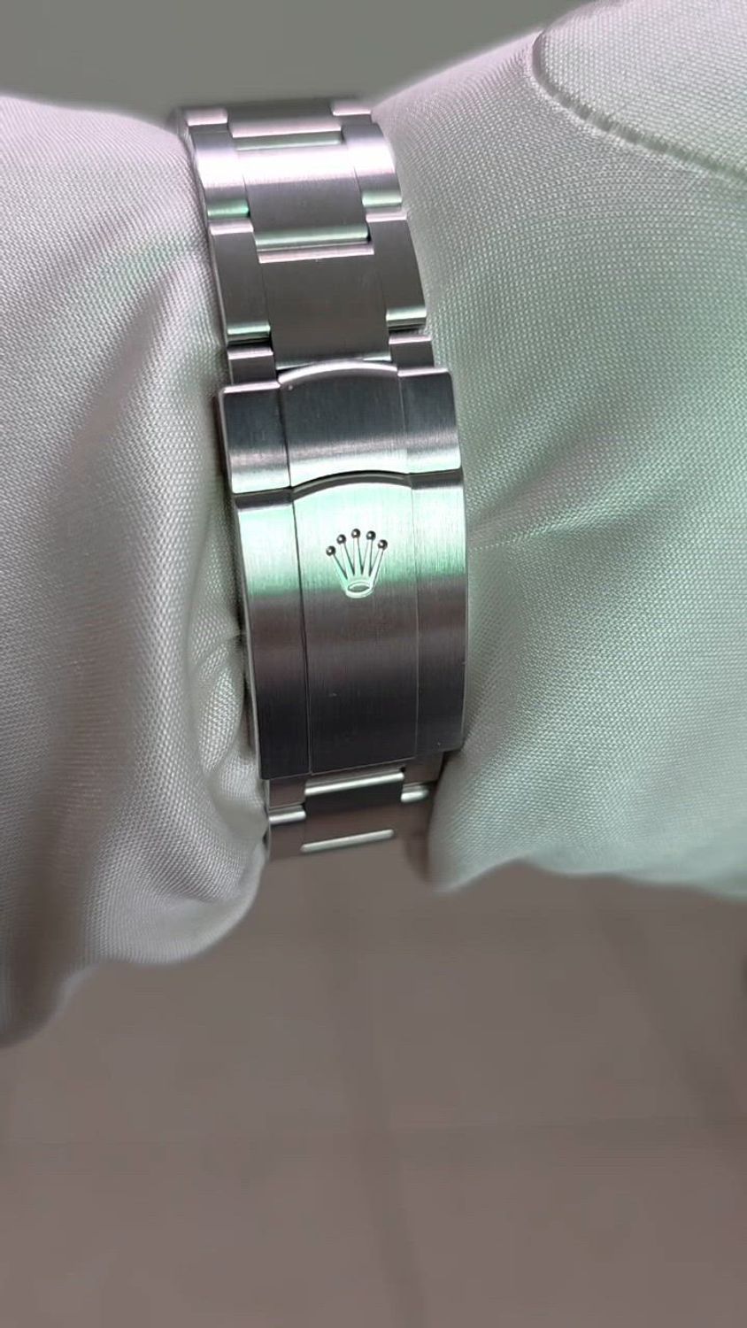 Rolex 124300