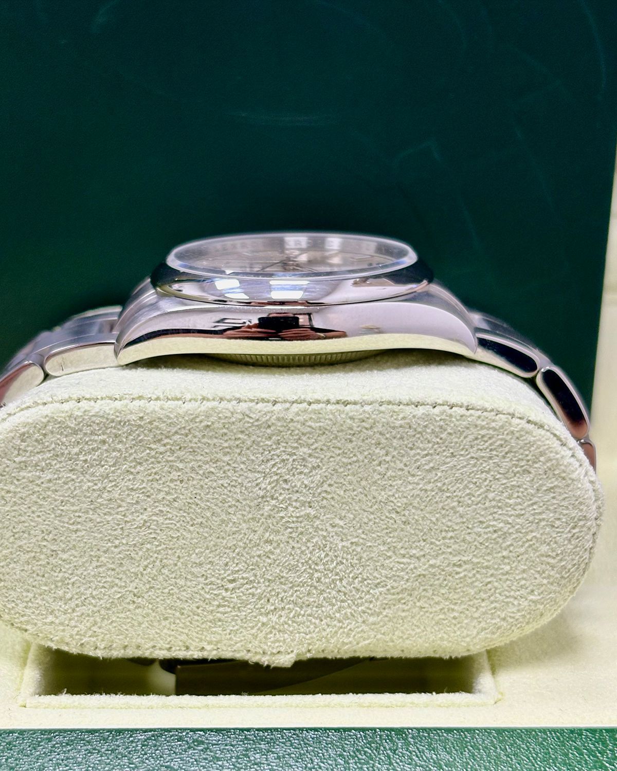 Rolex 114200