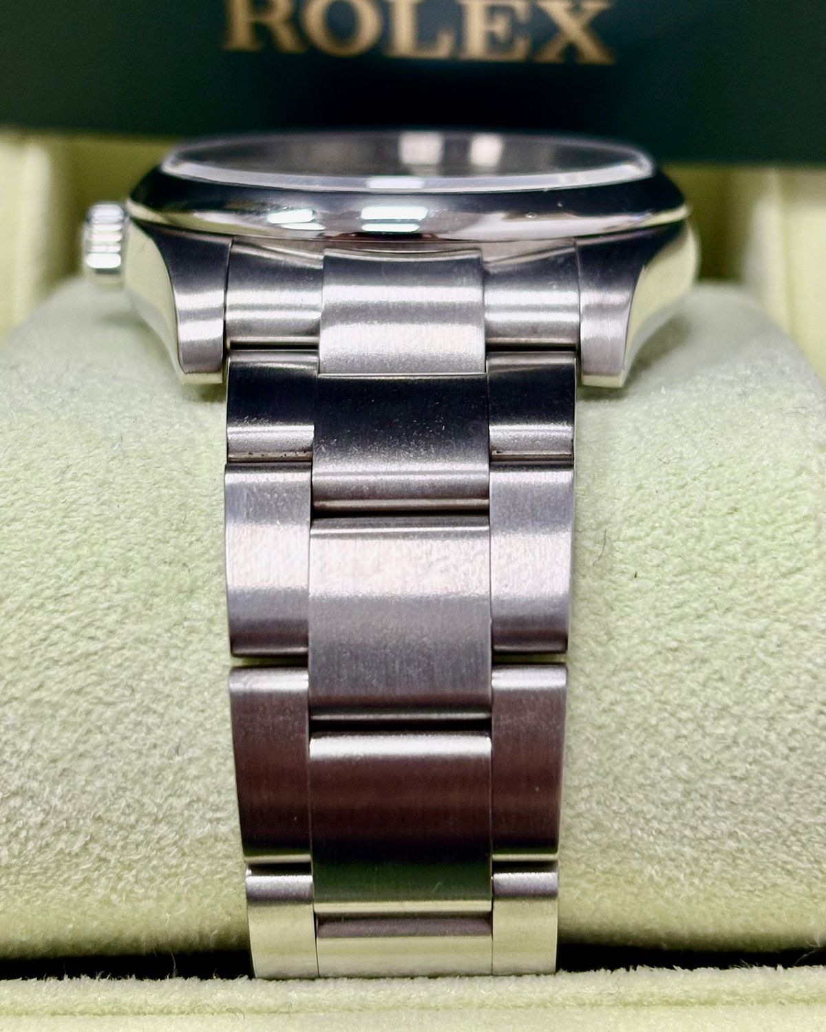 Rolex 114200