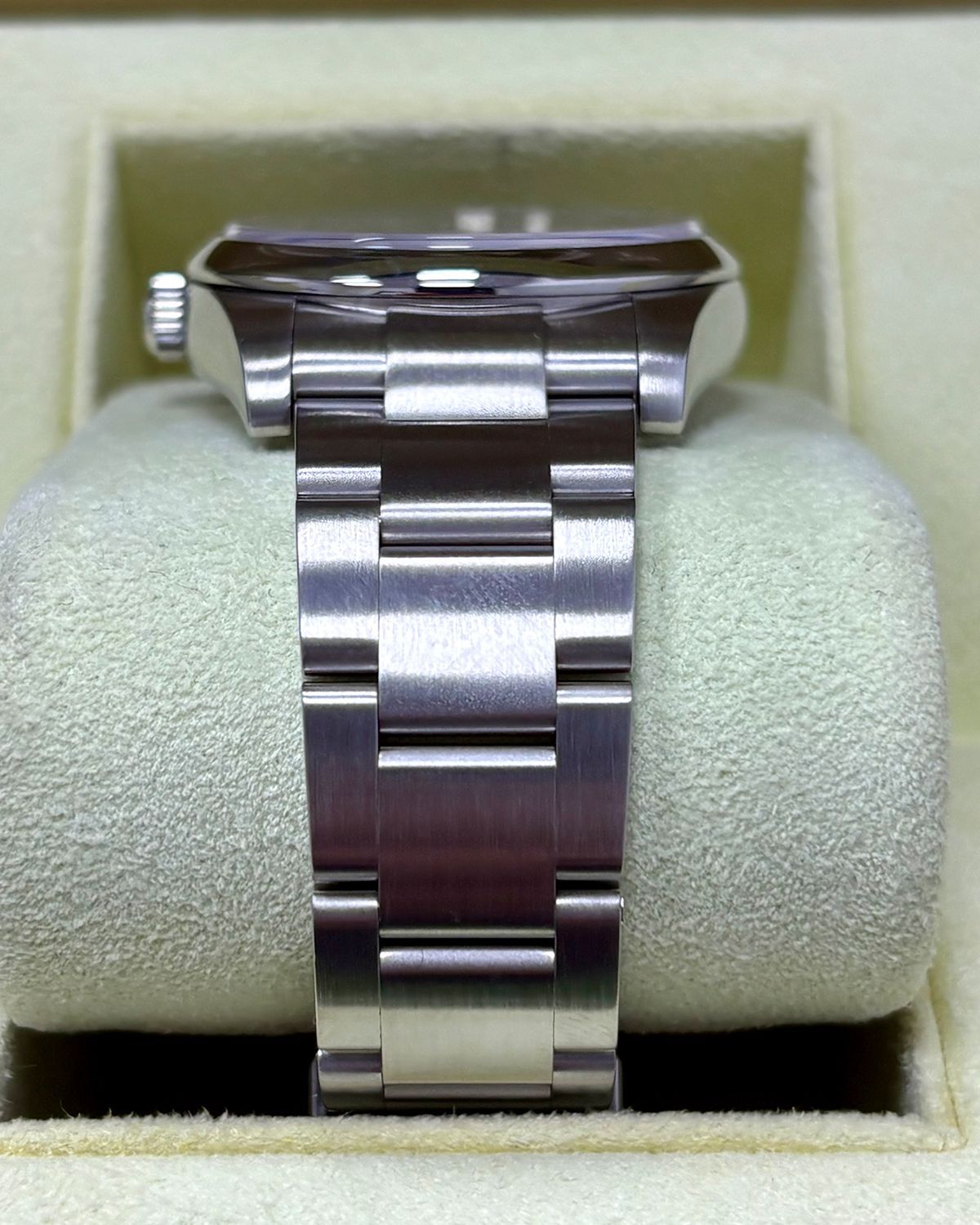 Rolex 114200