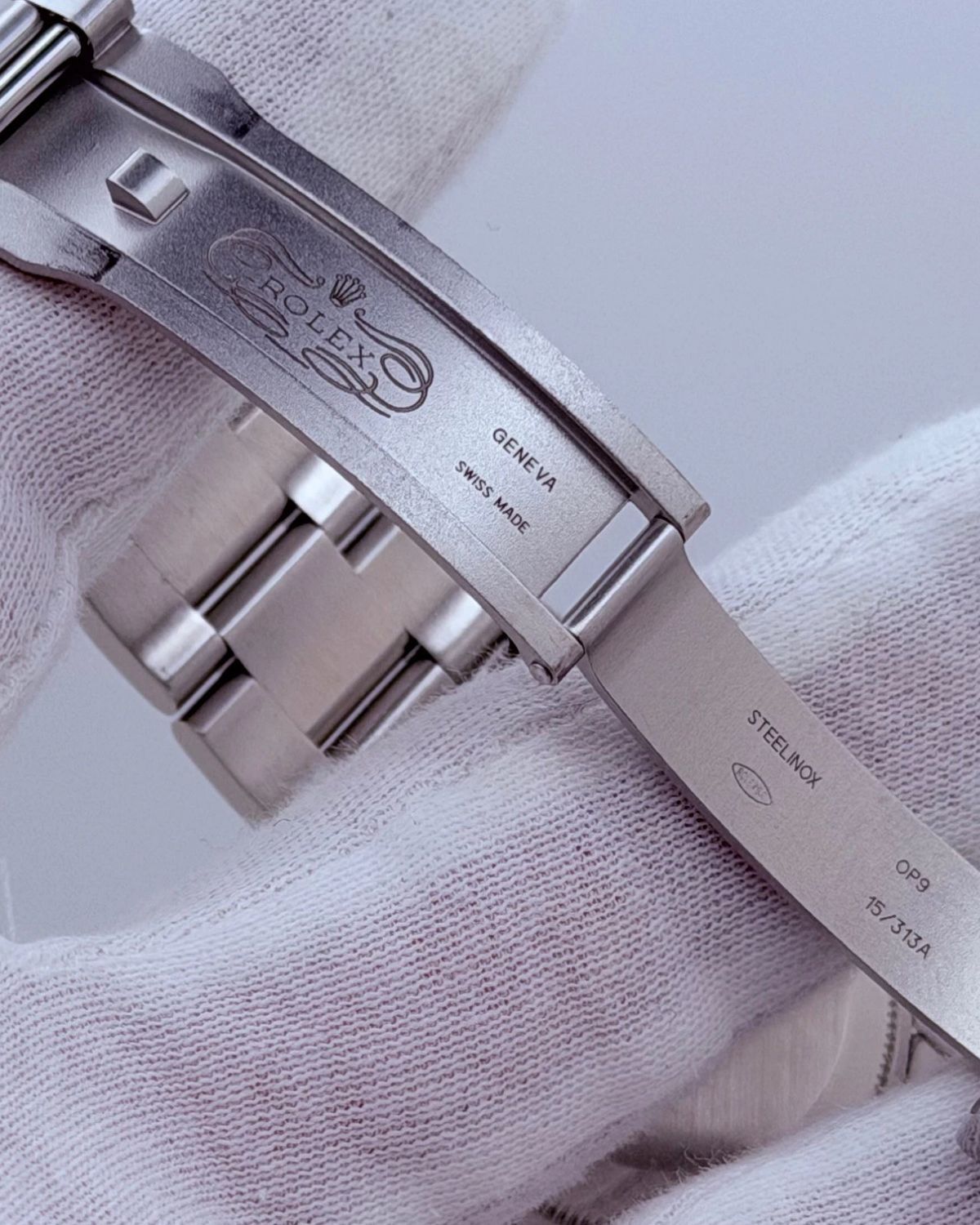 Rolex 114200