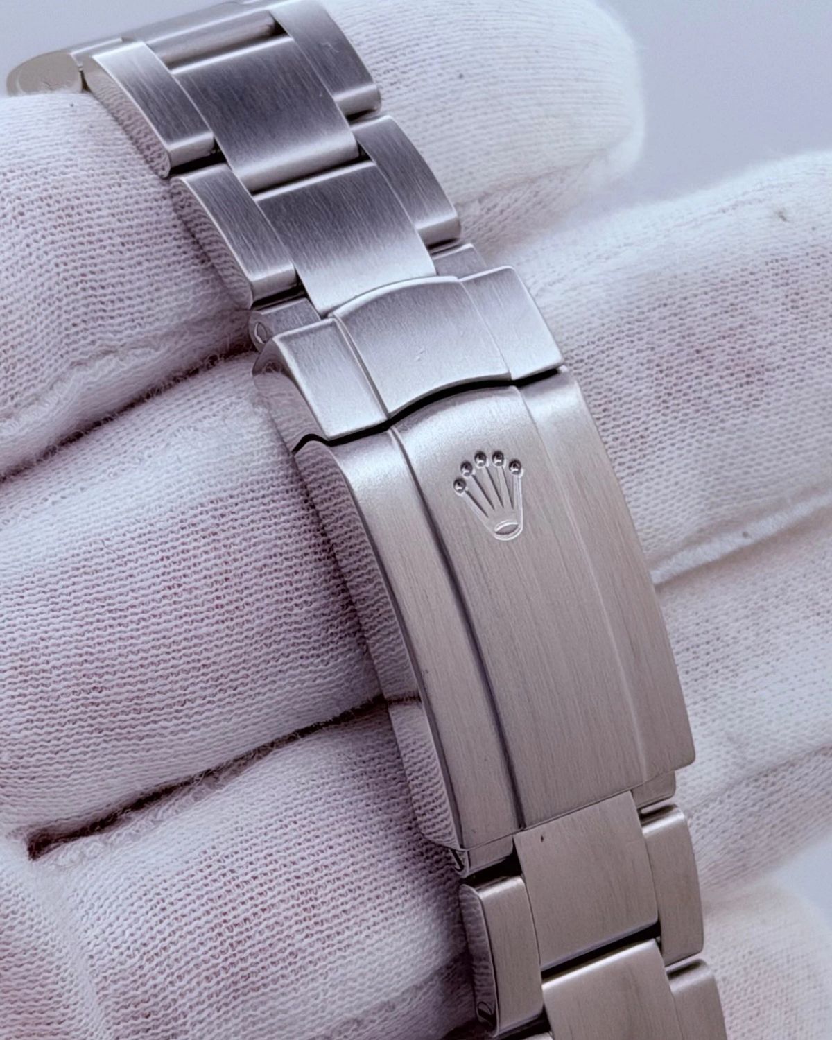 Rolex 114200