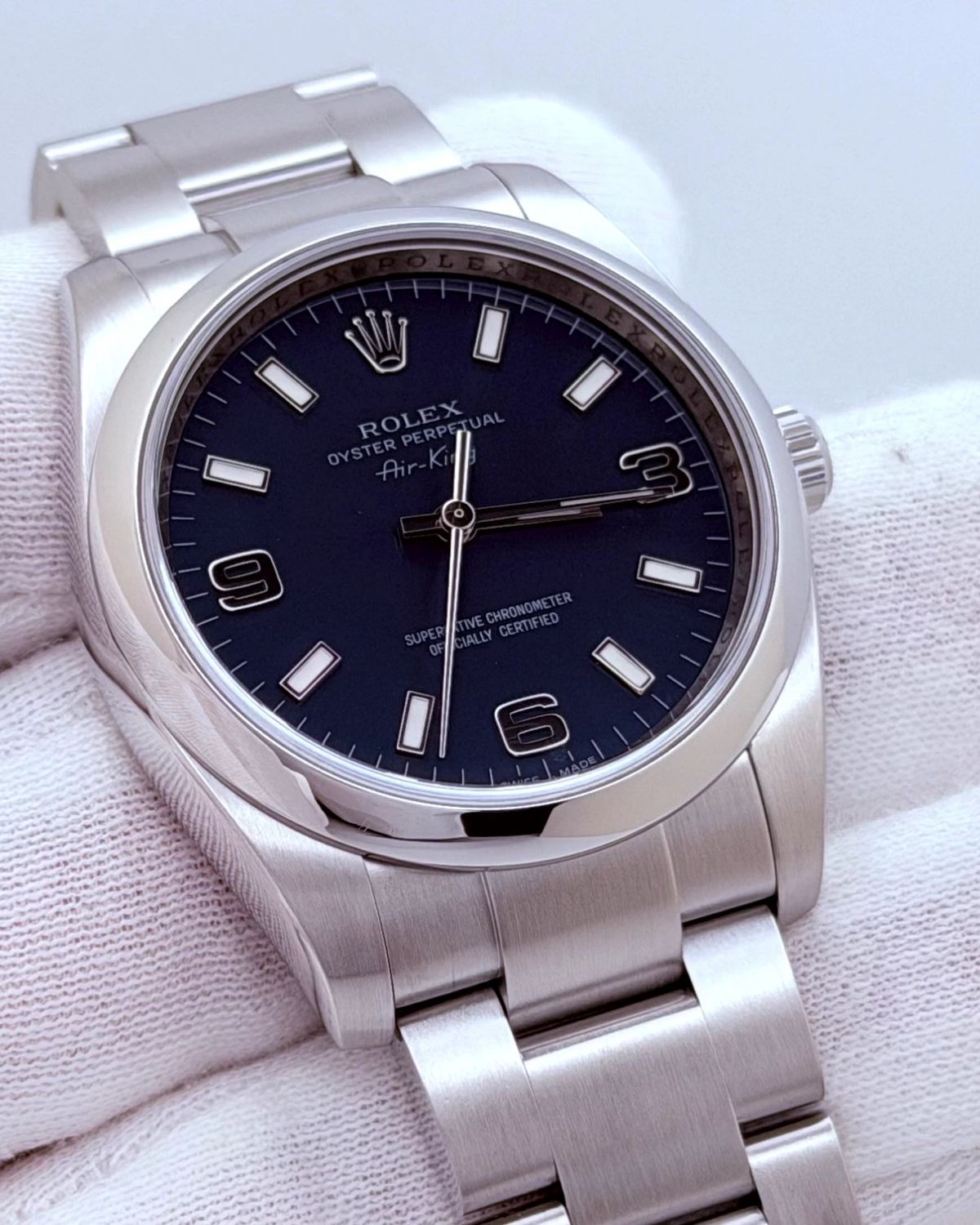 Rolex 114200