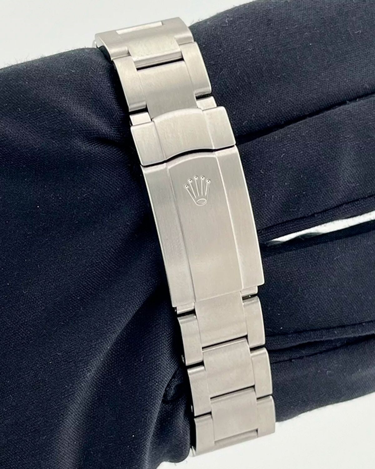 Rolex 114200