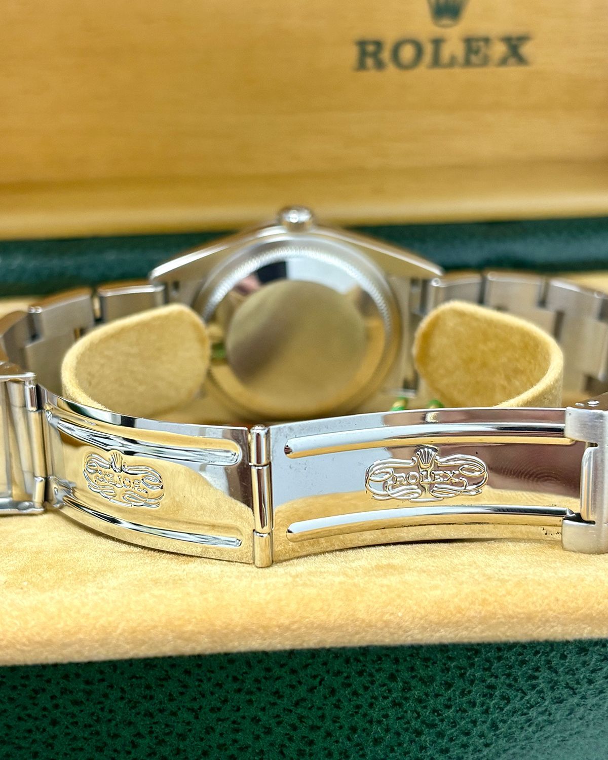Rolex 114270