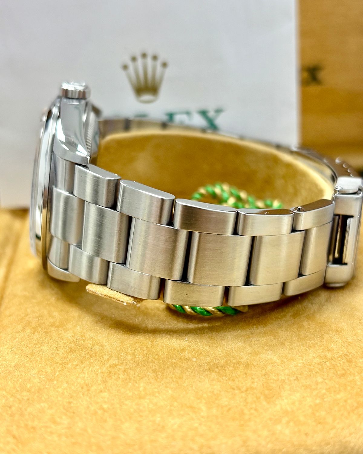 Rolex 114270