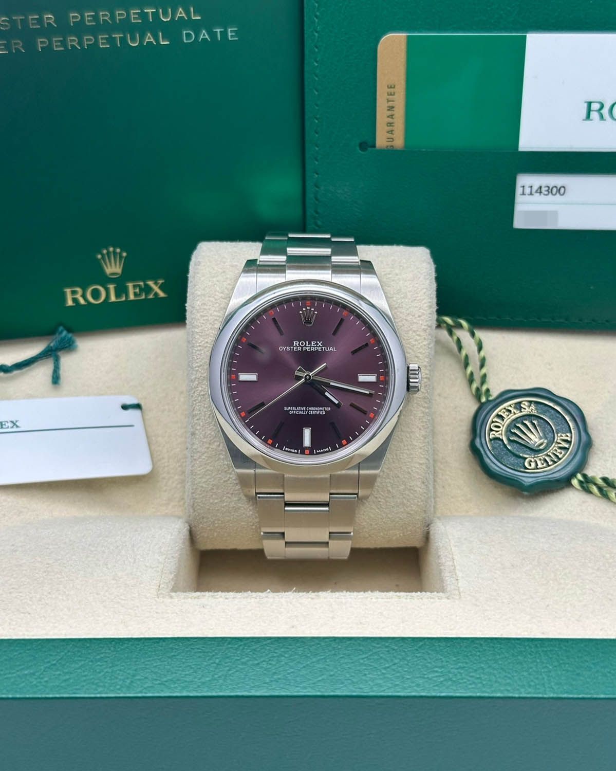 Rolex 114300