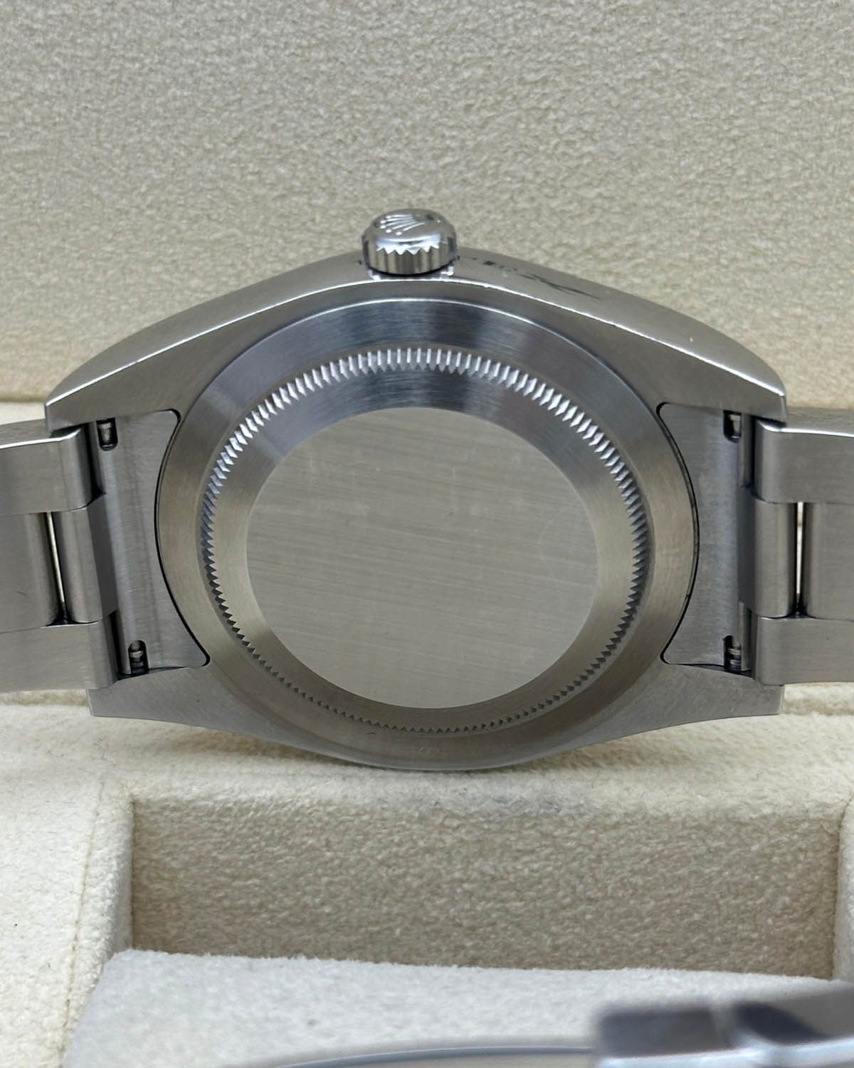Rolex 114300