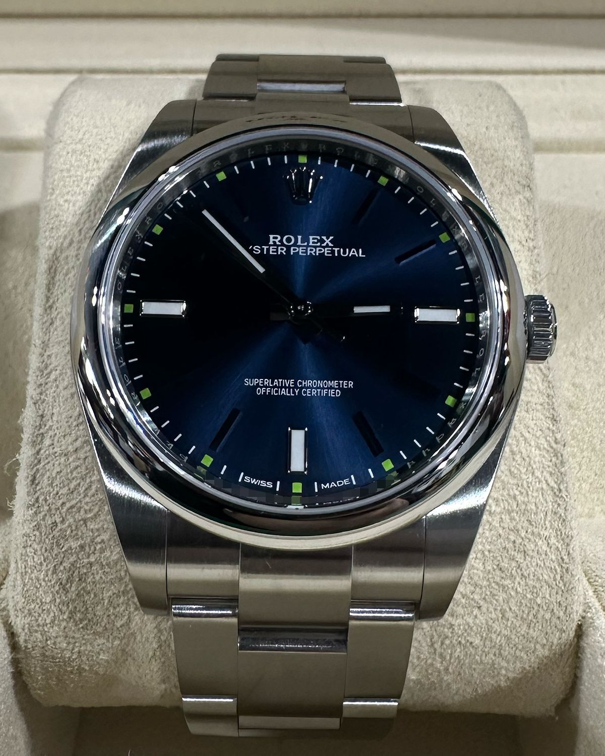 Rolex 114300