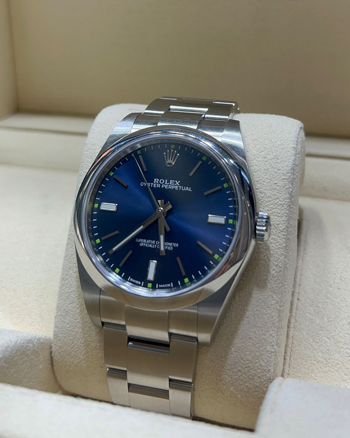 Rolex 114300