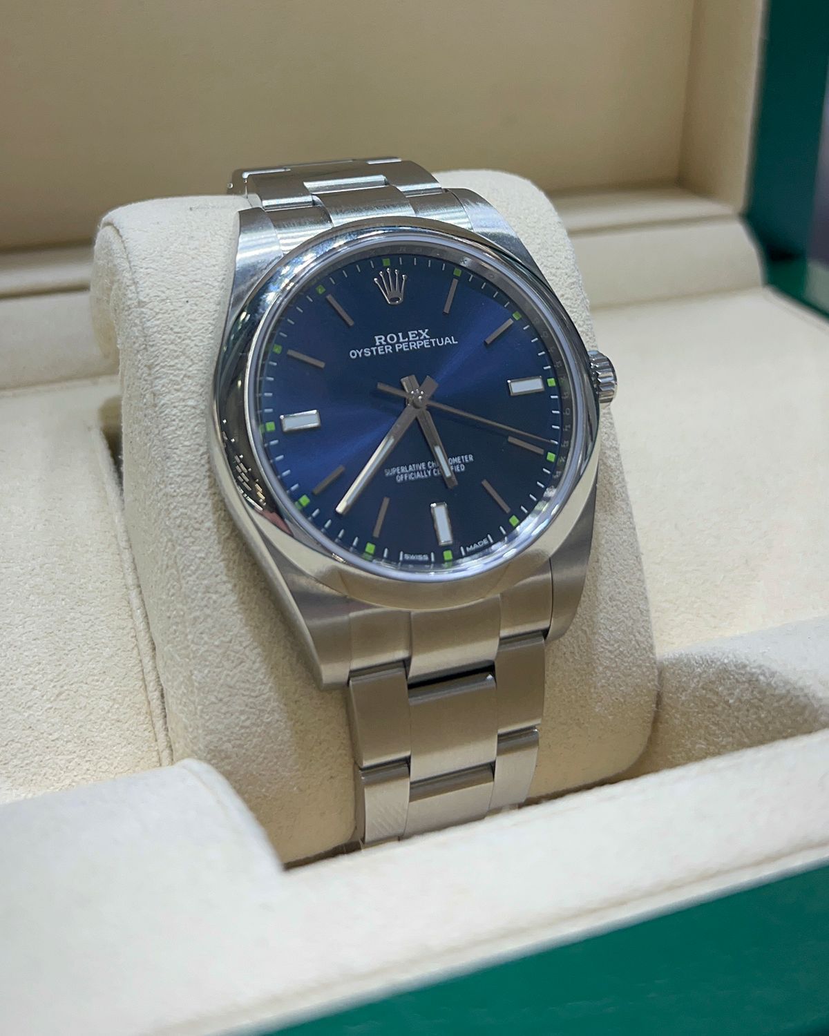 Rolex 114300