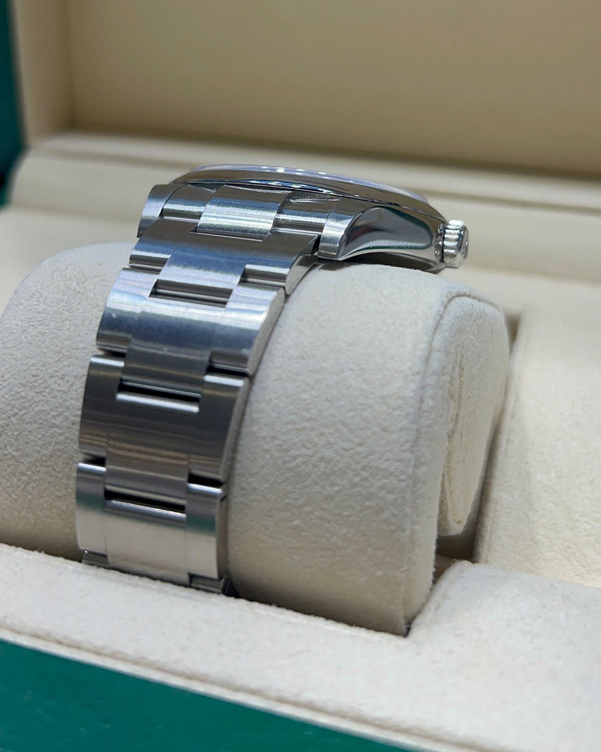 Rolex 114300