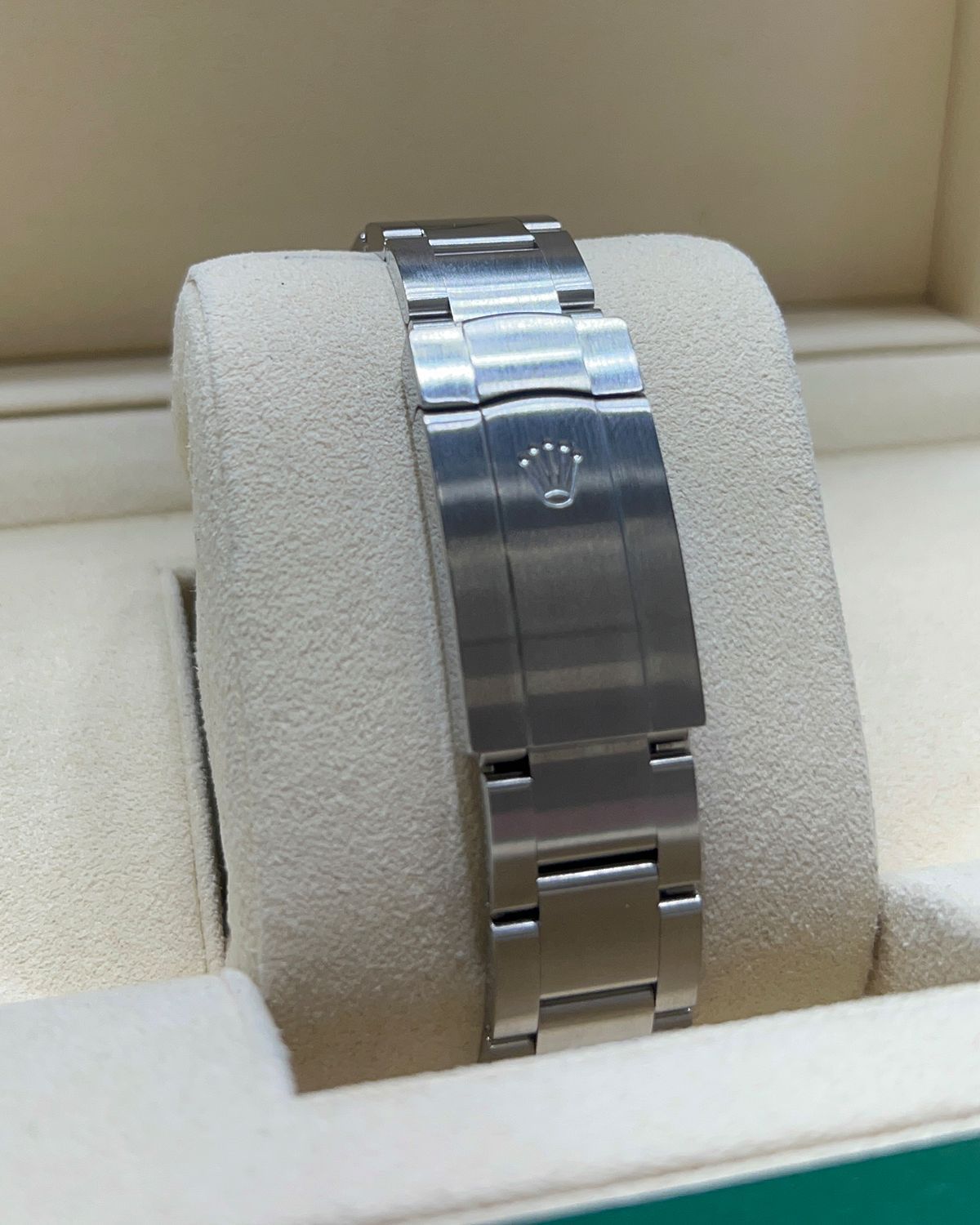 Rolex 114300