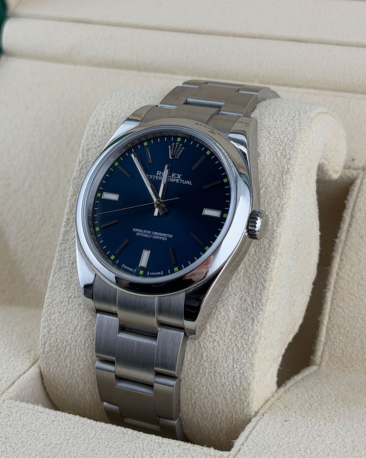 Rolex 114300