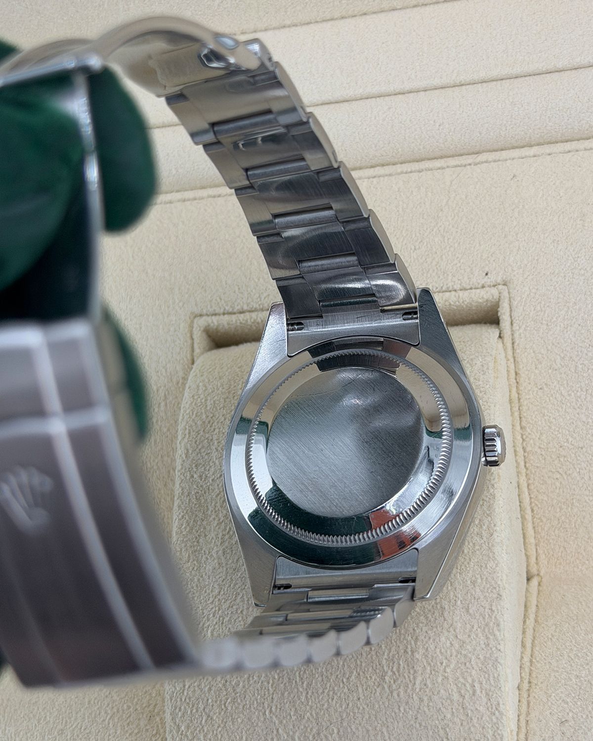 Rolex 114300