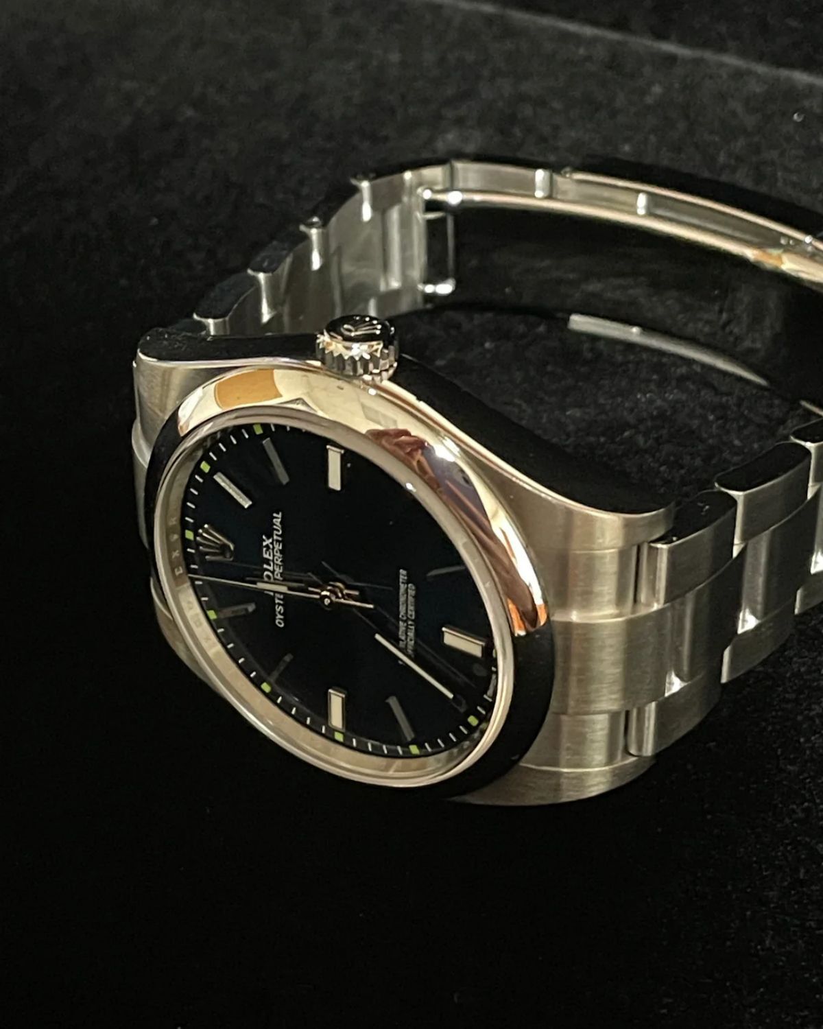 Rolex 114300