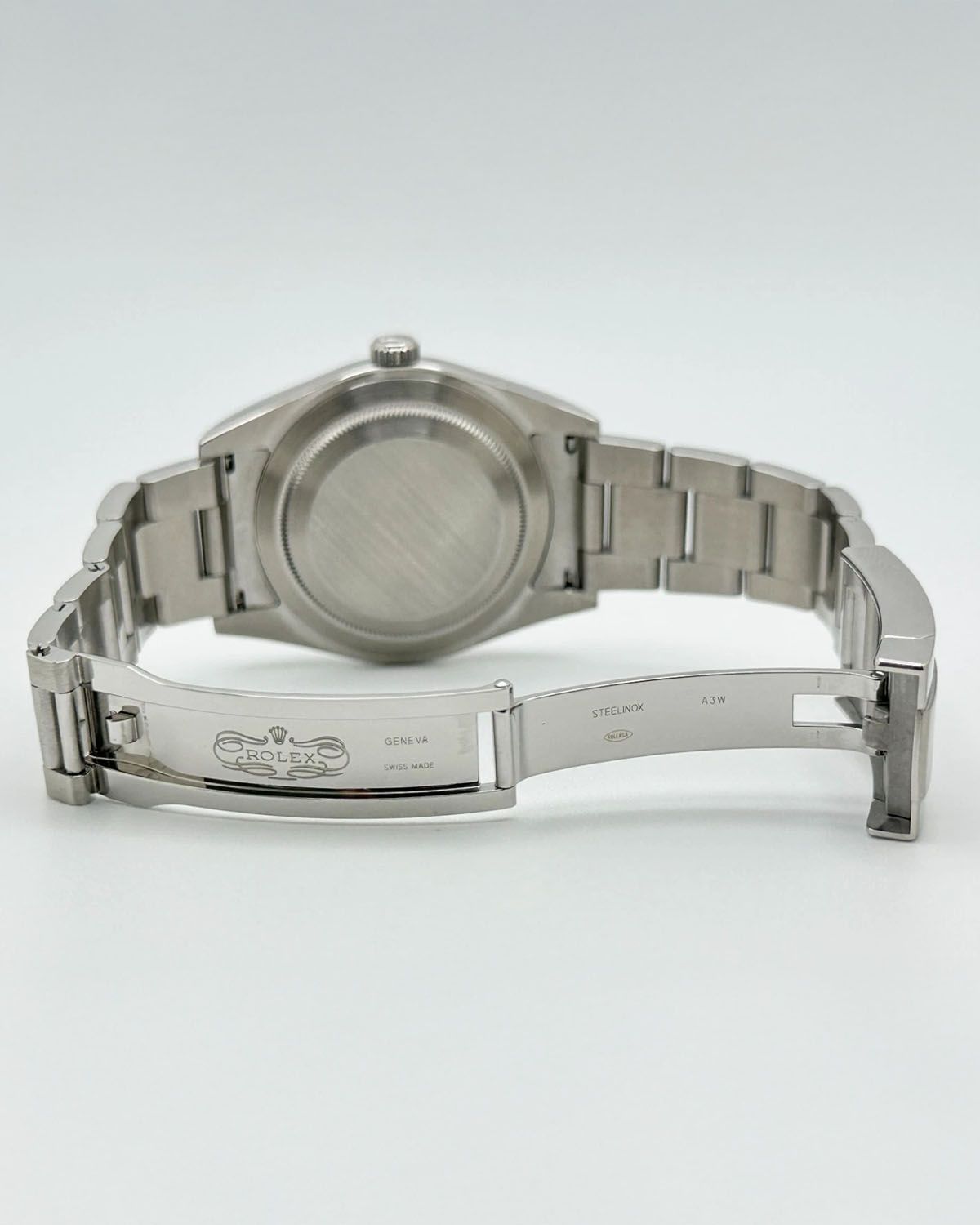 Rolex 114300