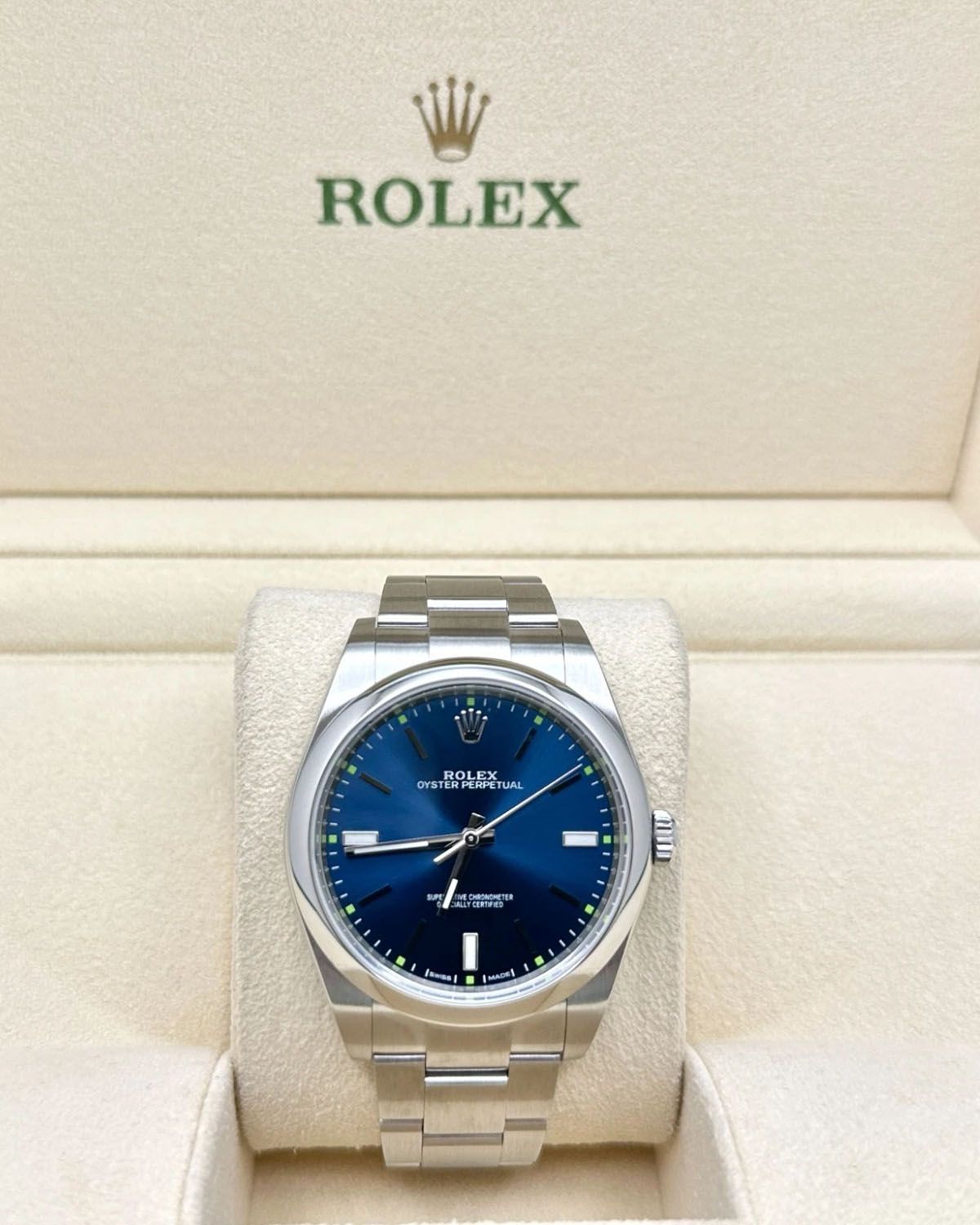Rolex 114300