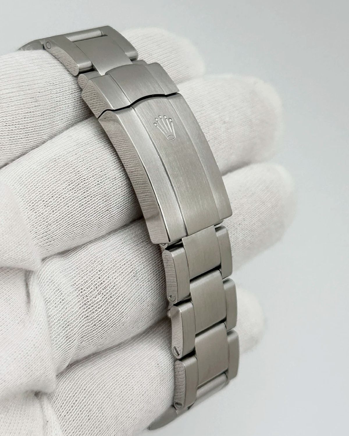 Rolex 114300