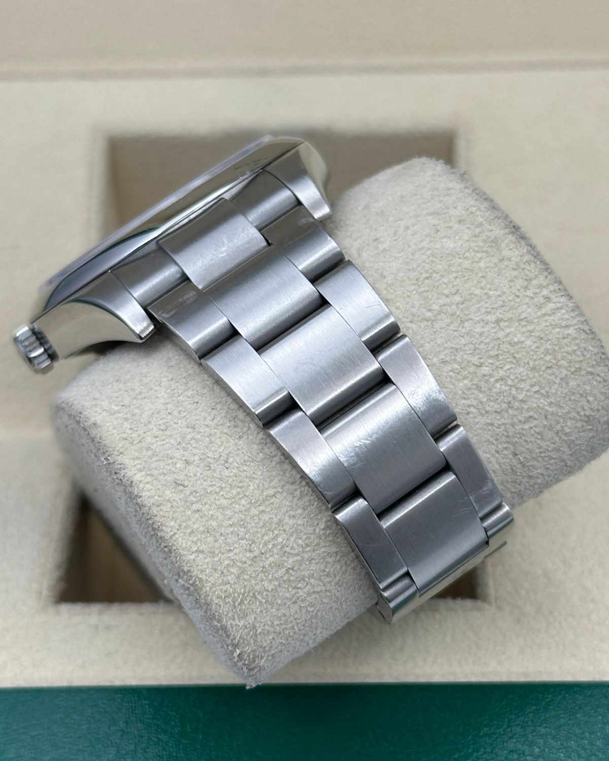 Rolex 114300