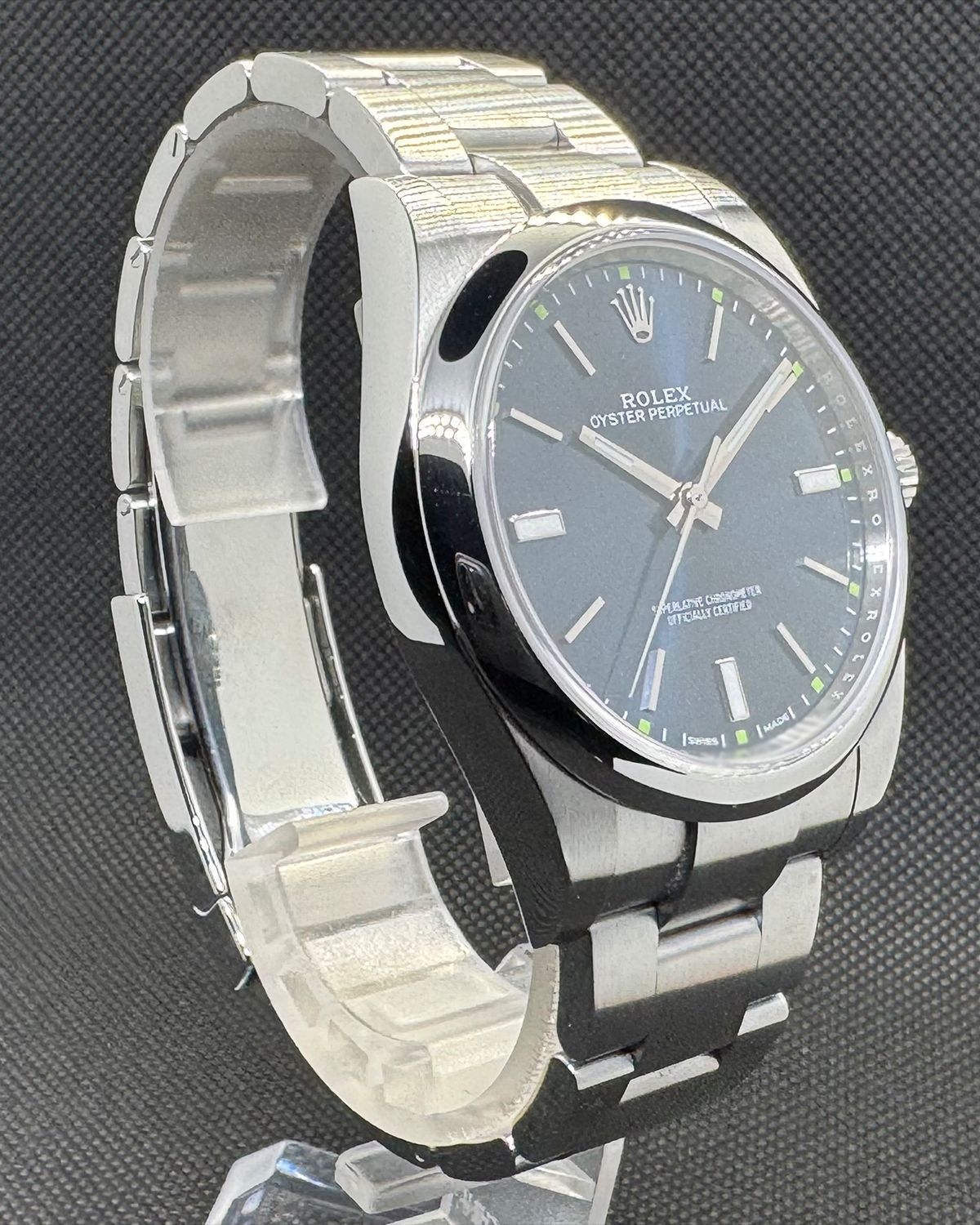 Rolex 114300