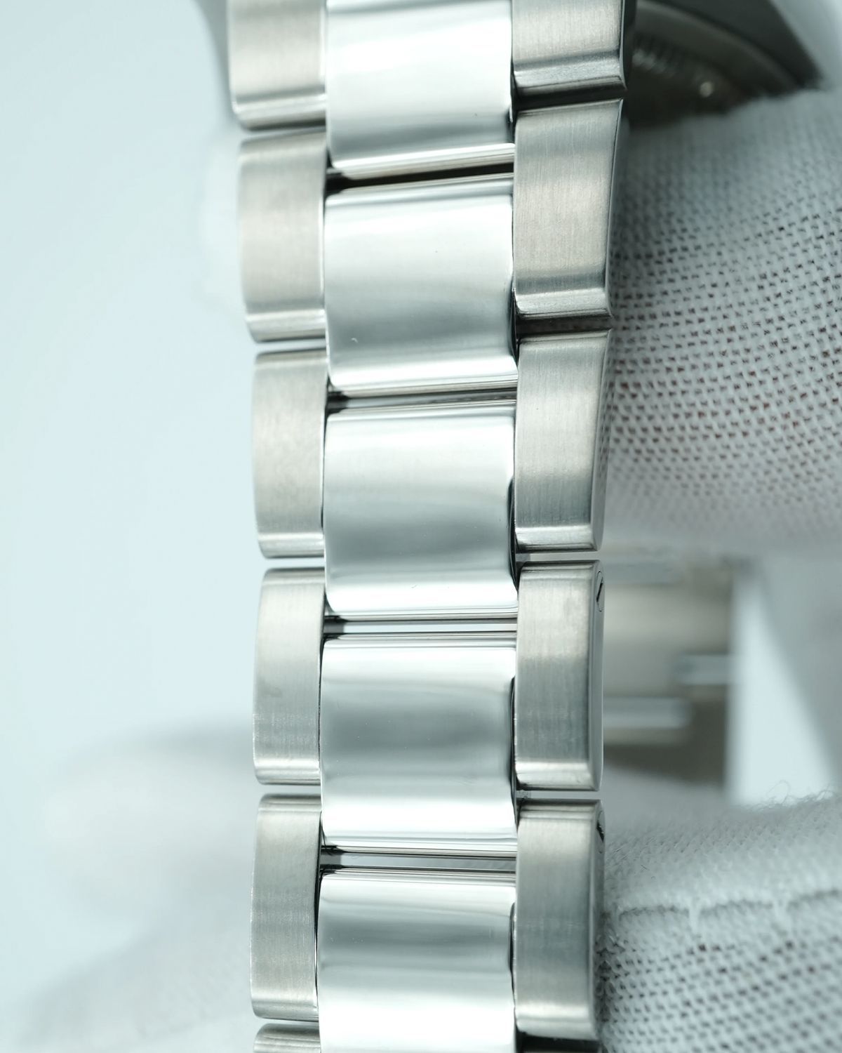 Rolex 116244RBR