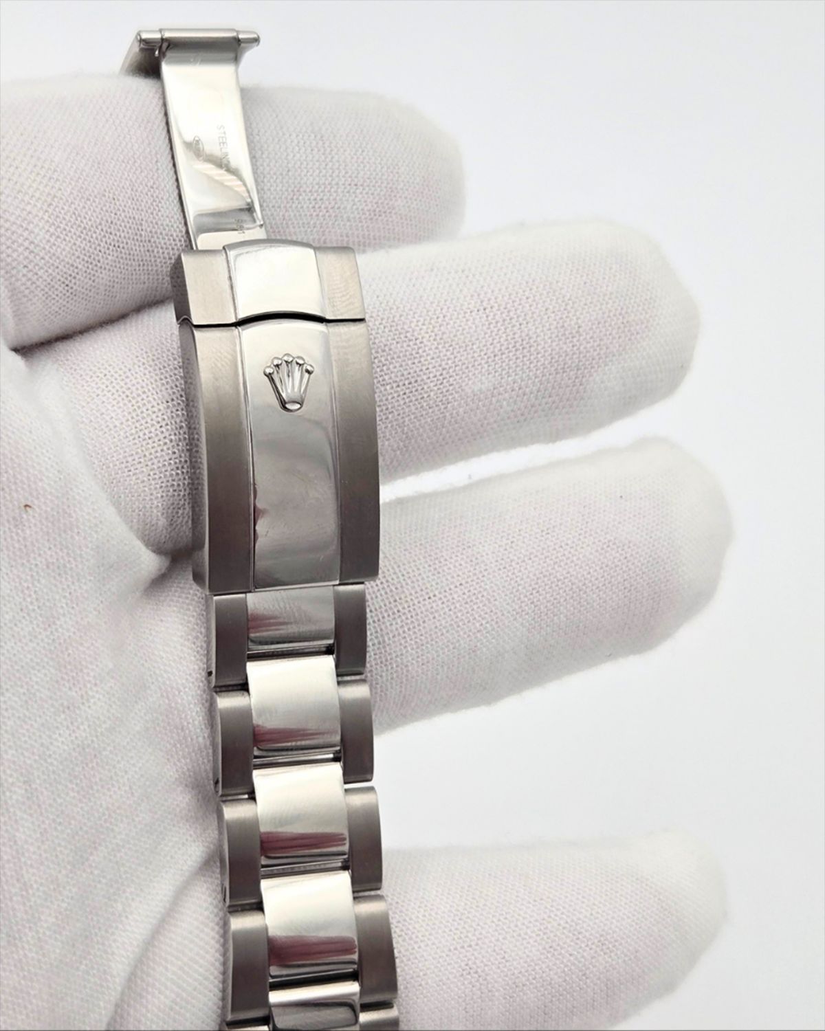 Rolex 116400GV