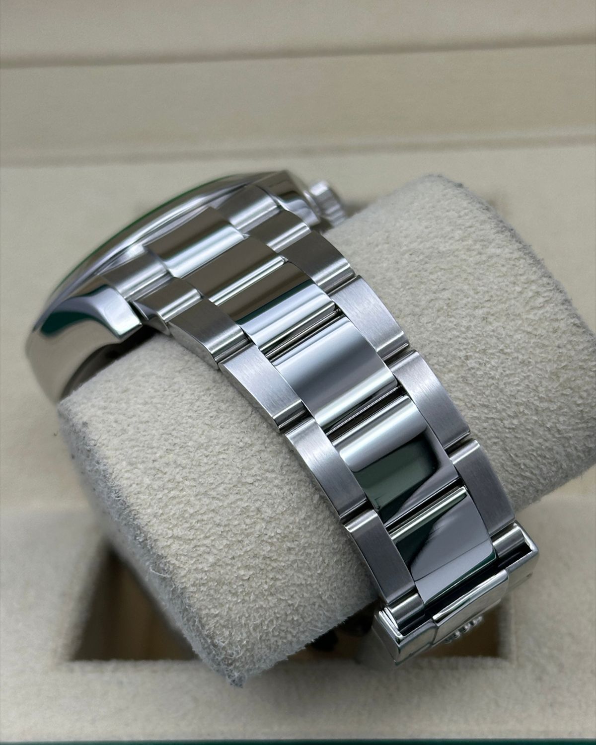 Rolex 116400GV