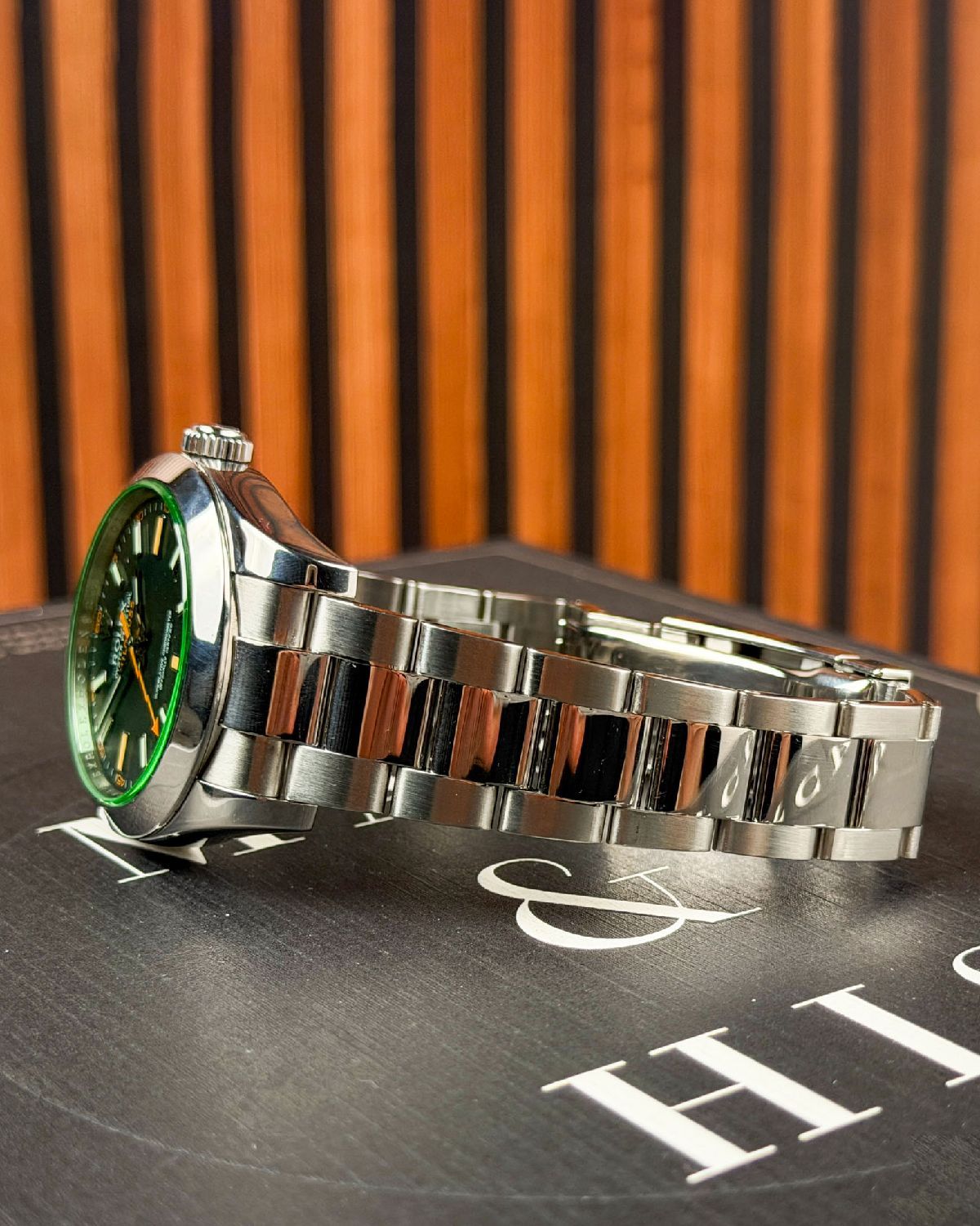 Rolex 116400GV