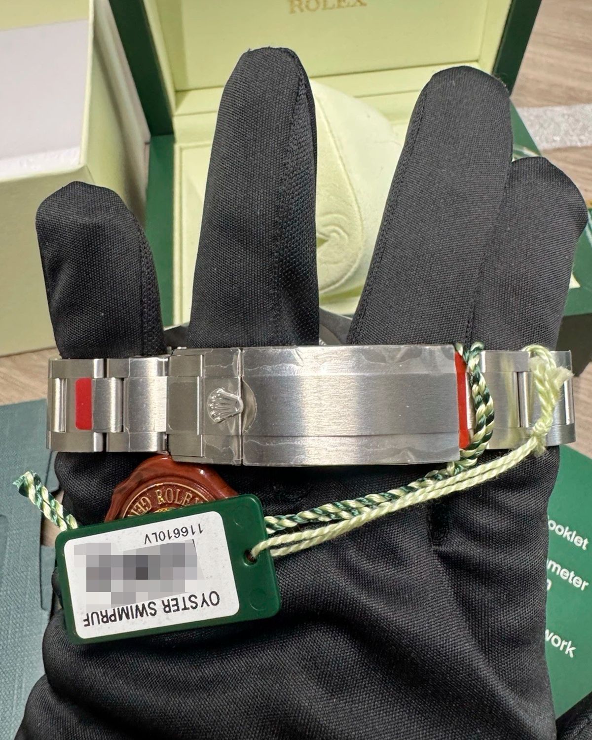 Rolex 116610LV