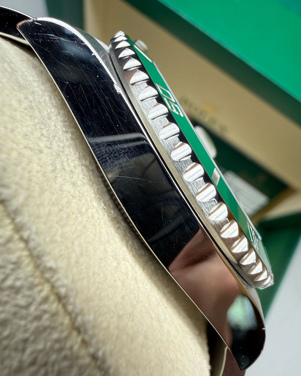 Rolex 116610LV