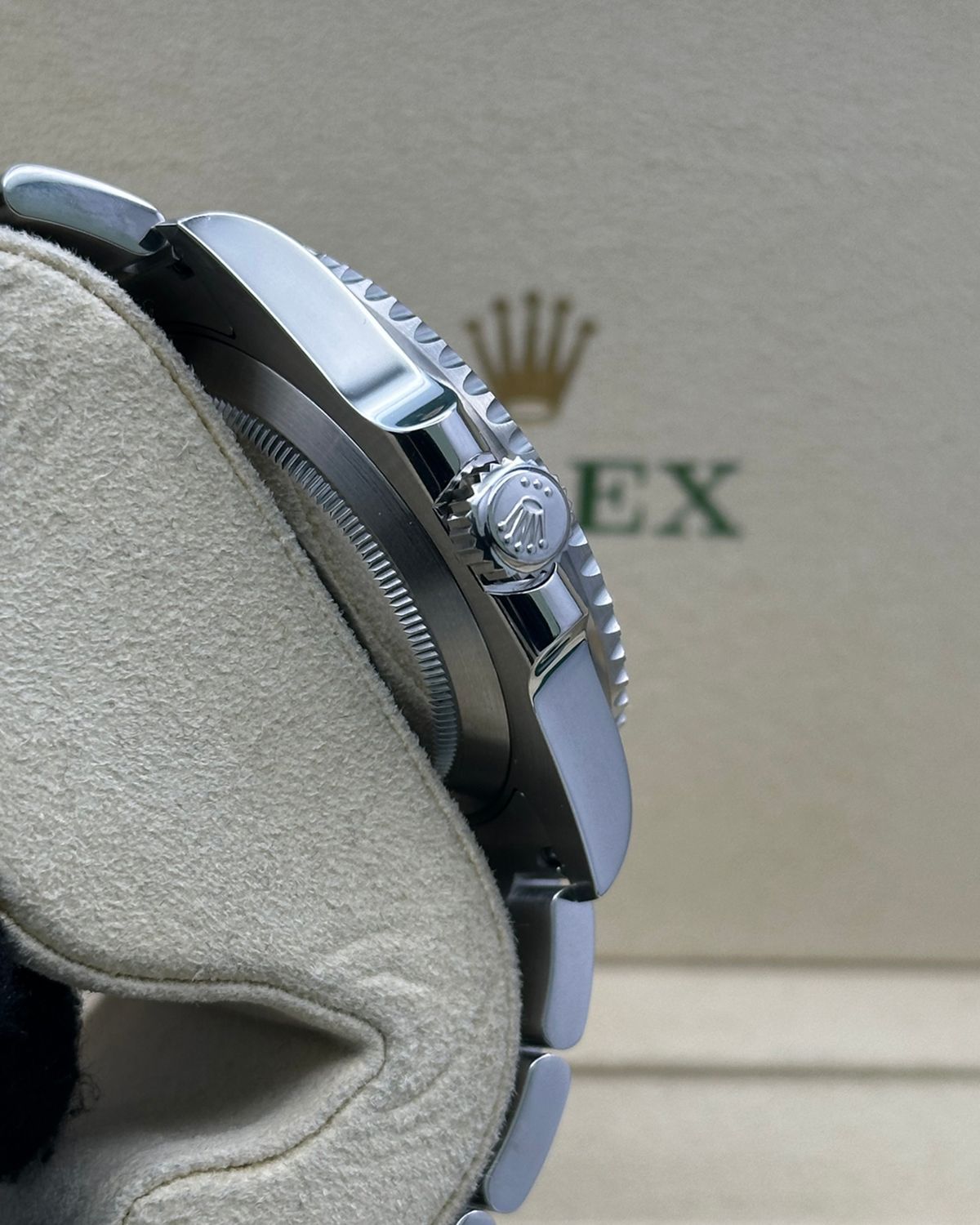 Rolex 116610LV