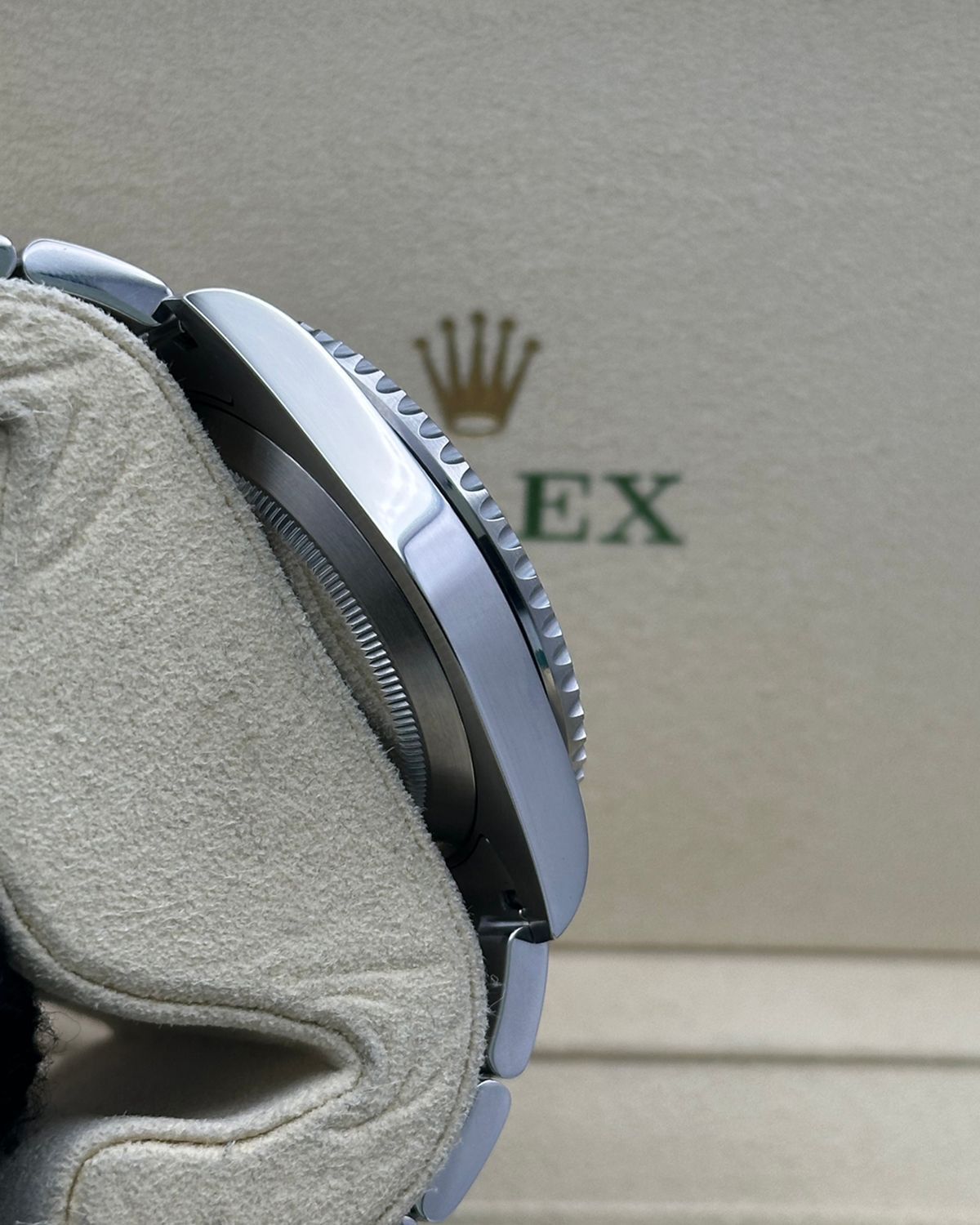 Rolex 116610LV