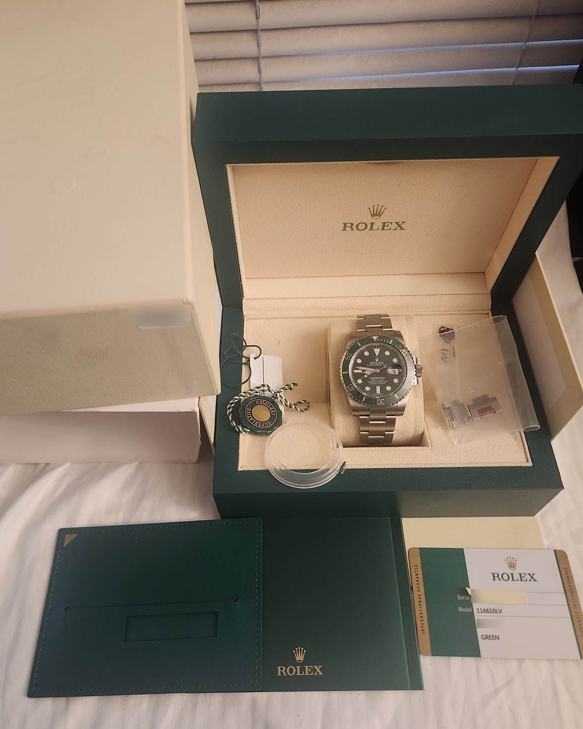 Rolex 116610LV