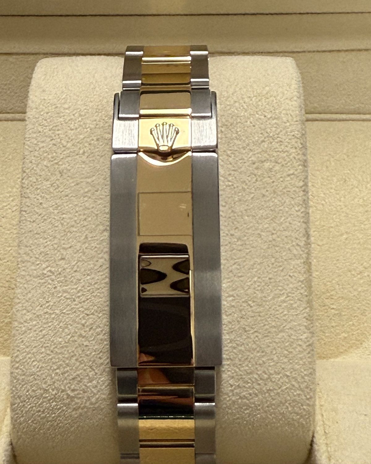 Rolex 116613LB