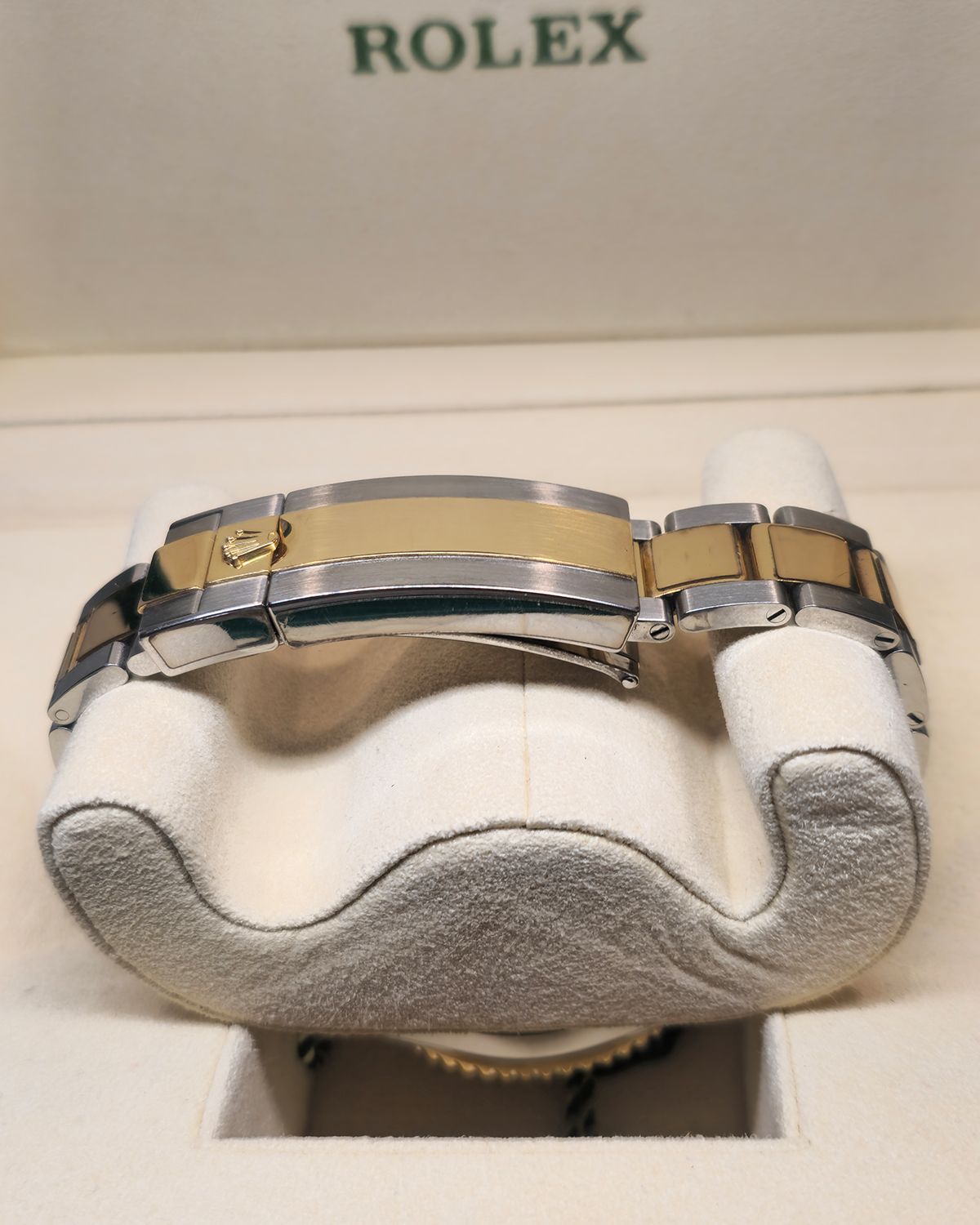 Rolex 116613LB