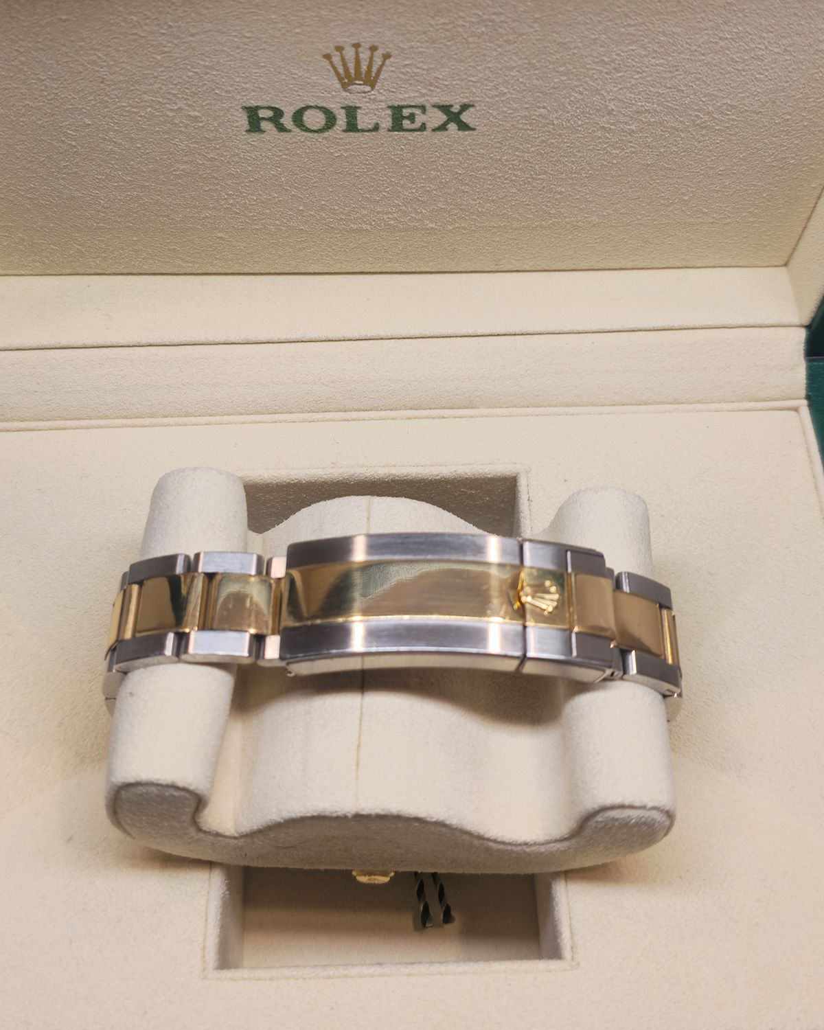 Rolex 116613LB