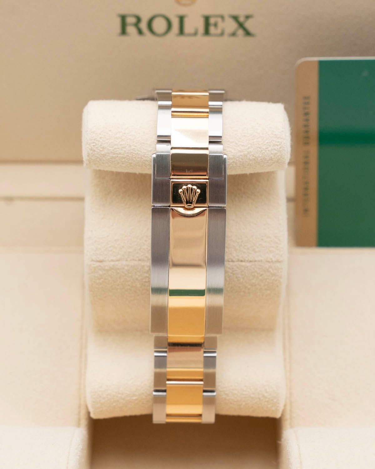 Rolex 116613LB