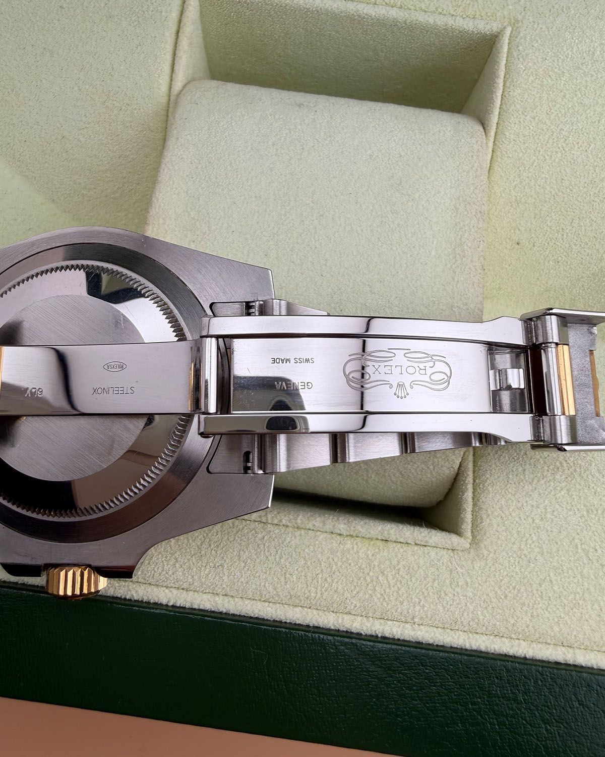 Rolex 116613LB