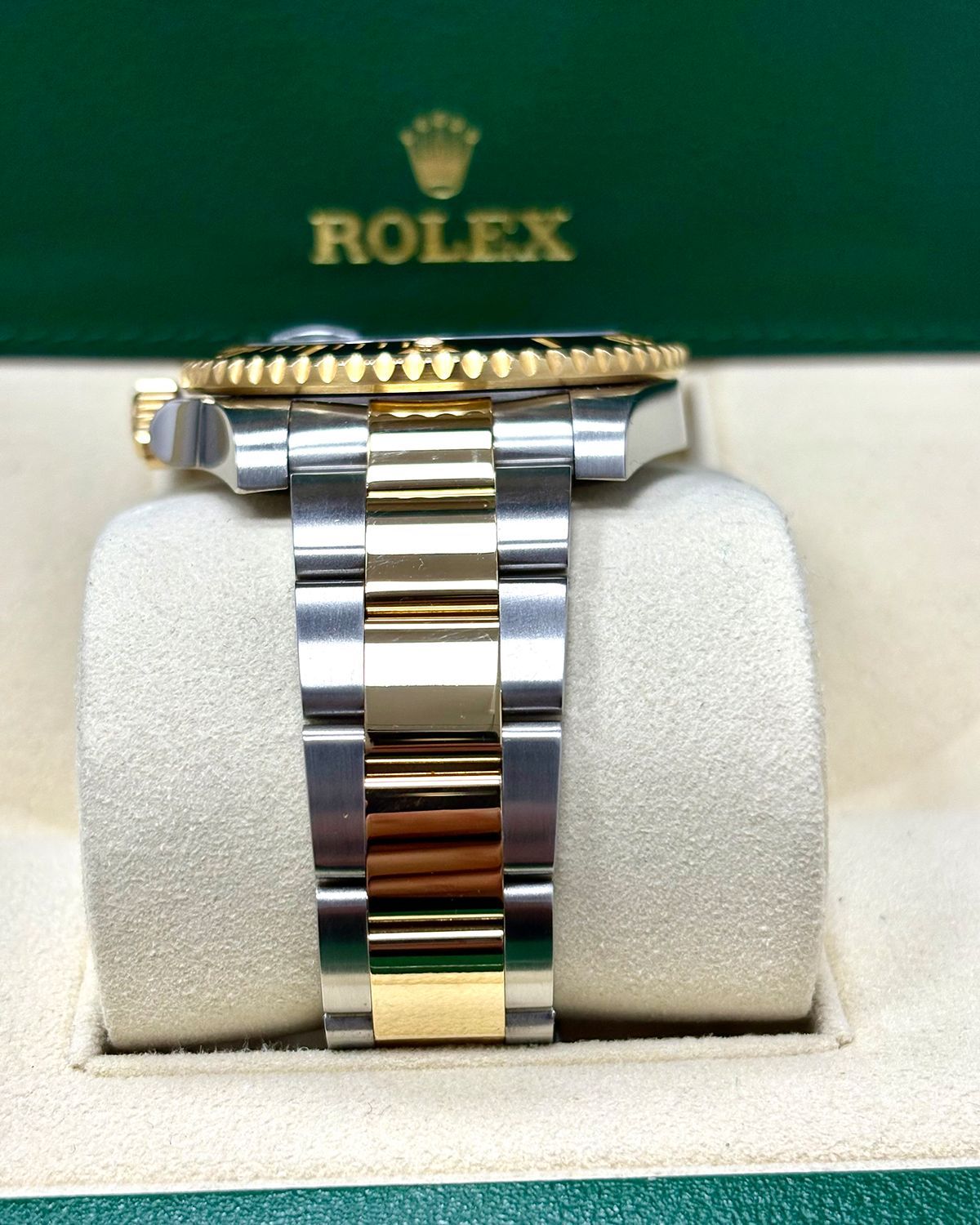 Rolex 116613LN