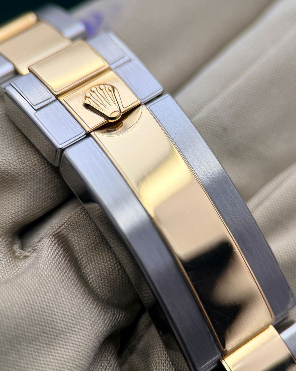 Rolex 116613LN