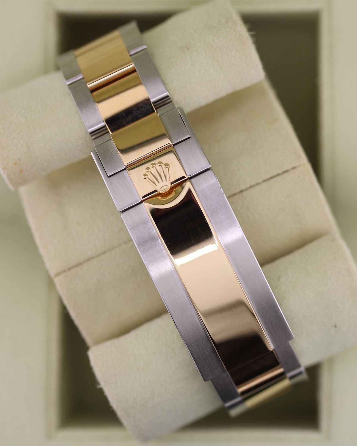 Rolex 116613LN