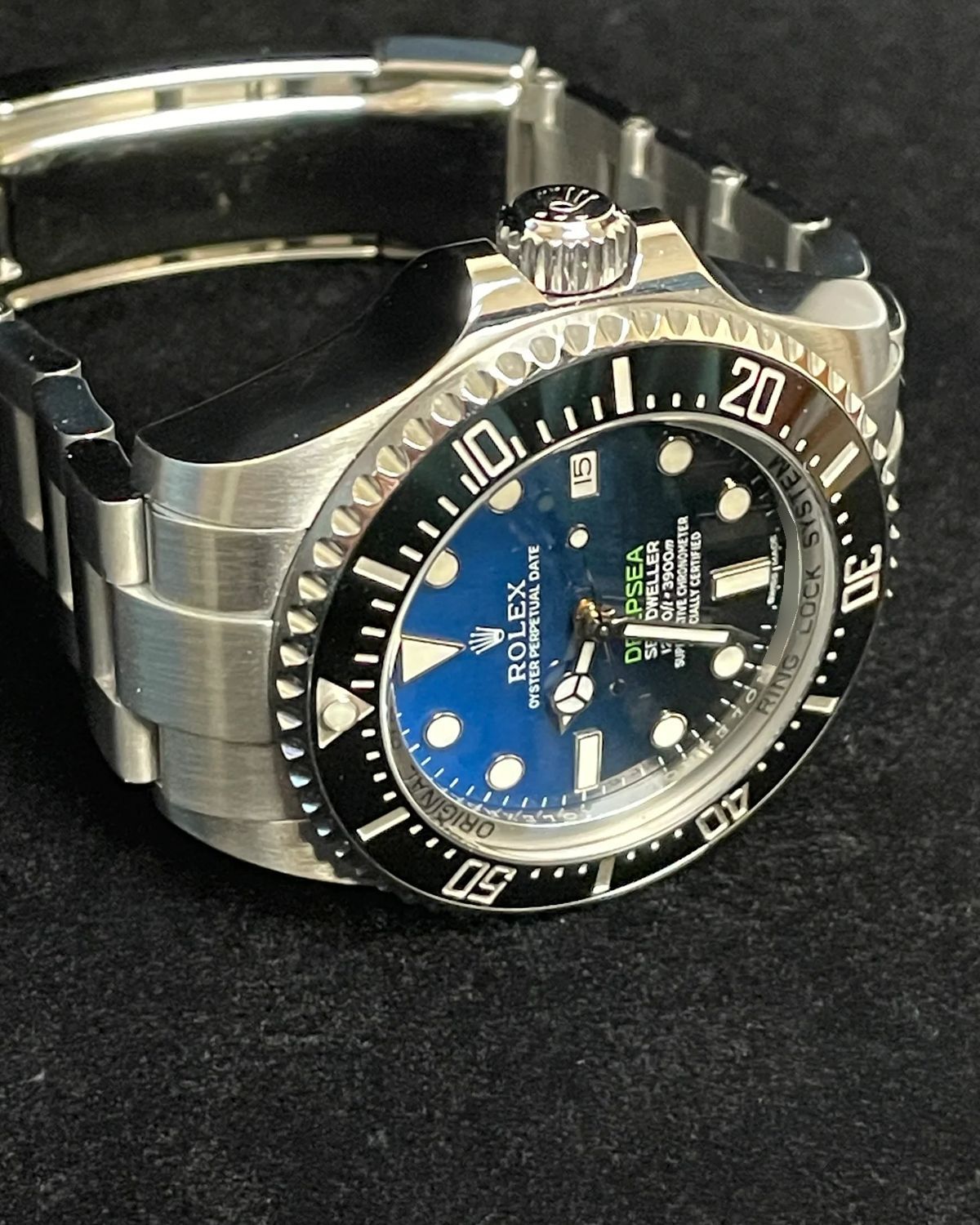 Rolex 116660