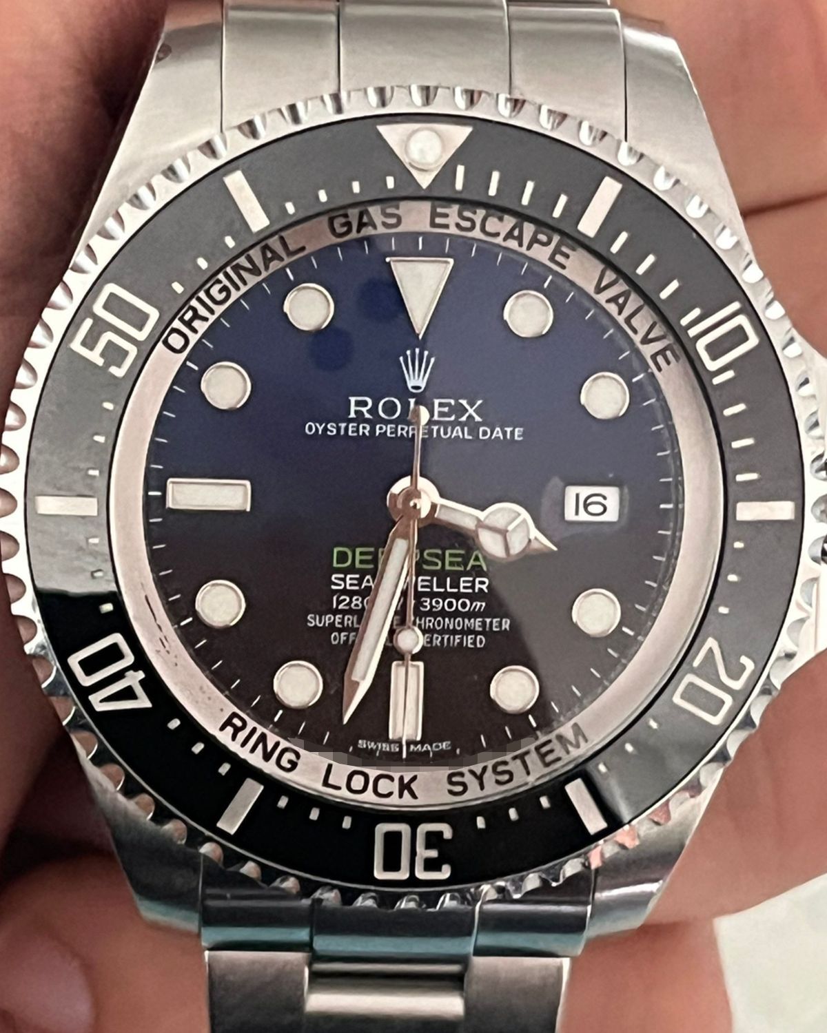 Rolex 116660
