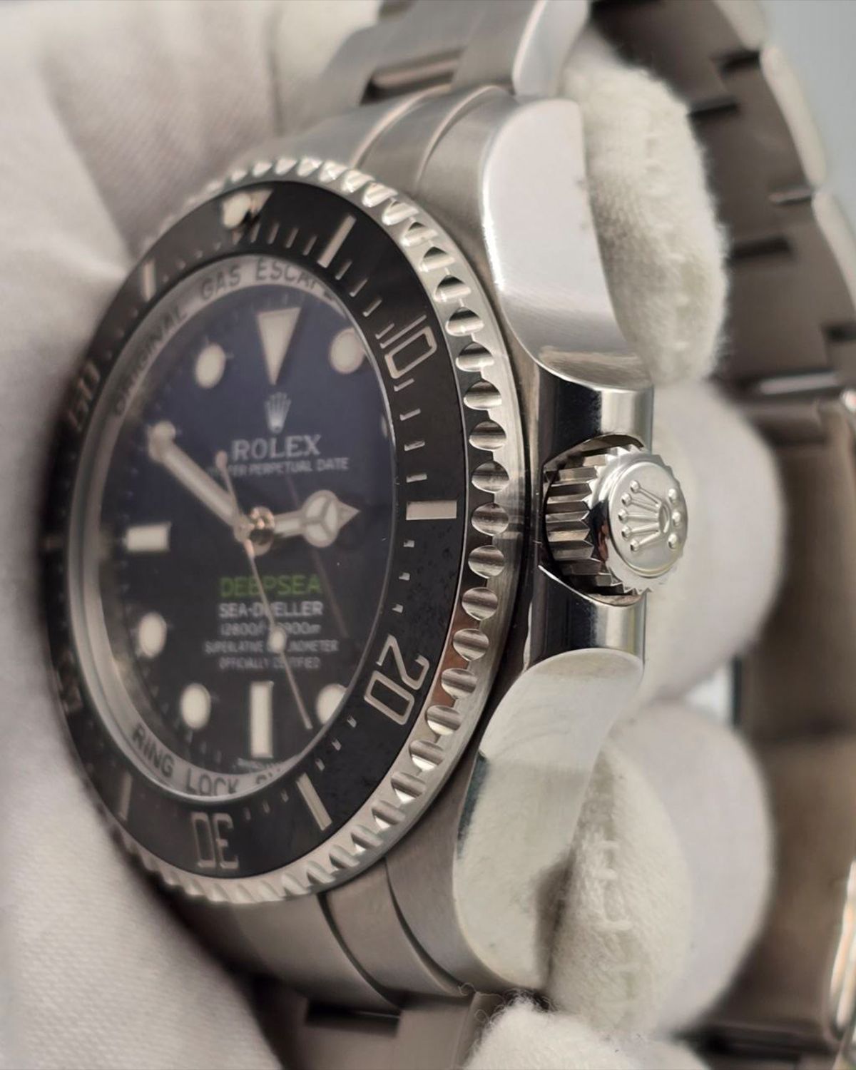 Rolex 116660
