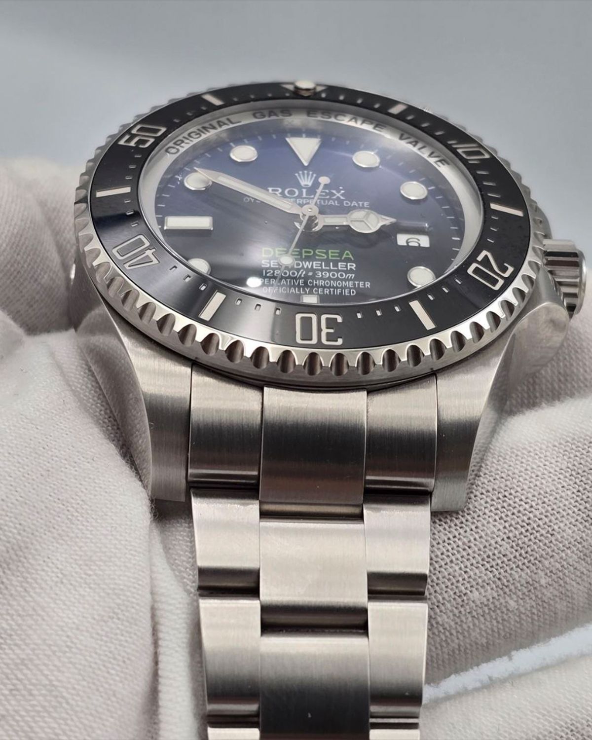 Rolex 116660