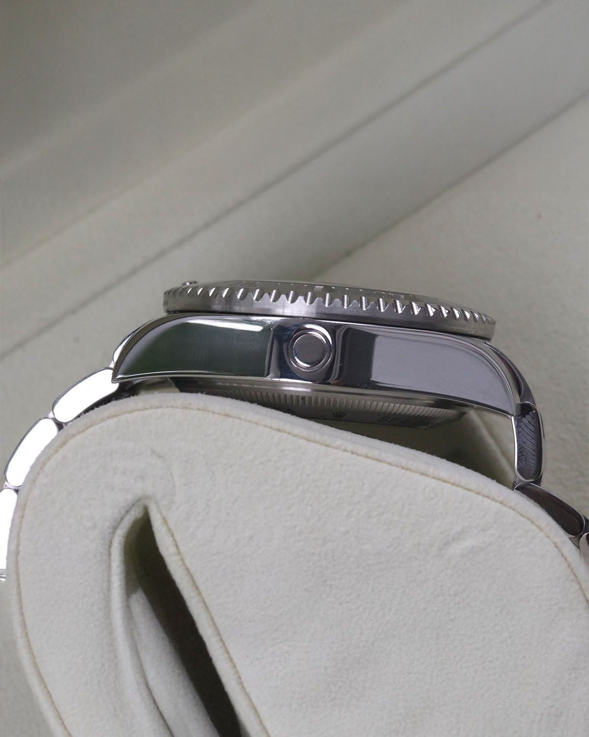 Rolex 116660